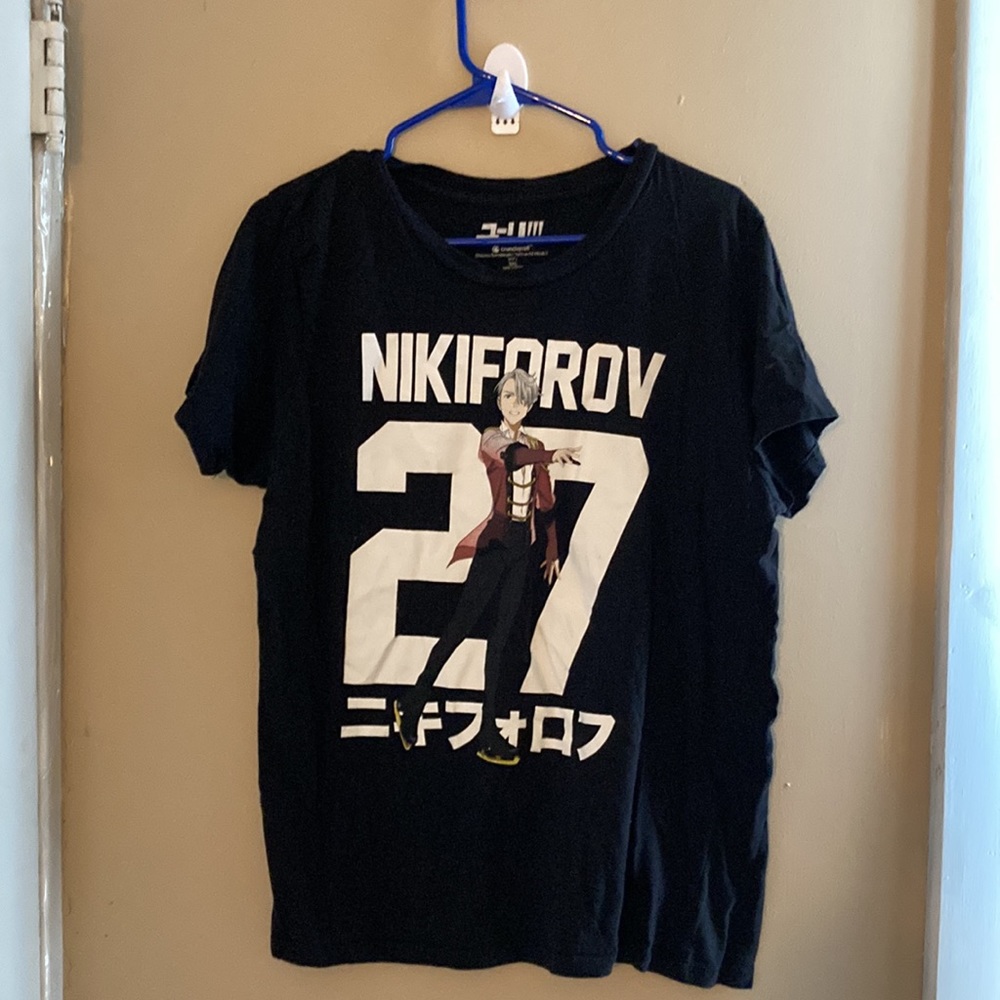 YURI on Ice Top - Picture 3 of 5